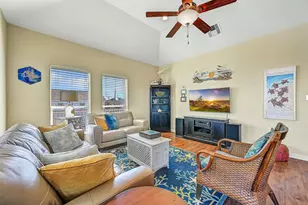 4126 Grayson Dr, Galveston, TX 77554 - Photo 5