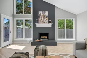 2006 Woodland Springs St, Houston, TX 77077 - Photo 7