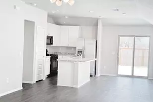 21611 Dessert Lilly Rd, Waller, TX 77484 - Photo 5