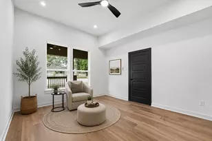 915 N Roberson St, Conroe, TX 77301 - Photo 19
