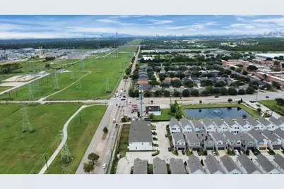 12808 Cozumel Lane, Houston, TX 77045 - Photo 23