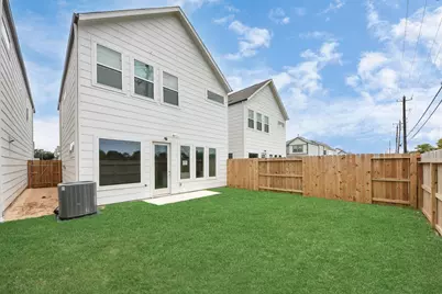12808 Cozumel Lane, Houston, TX 77045 - Photo 19