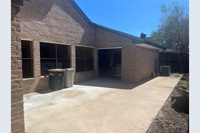 11831 Oak Meadow Drive, Meadows Place, TX 77477 - Photo 9