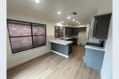 11831 Oak Meadow Drive, Meadows Place, TX 77477 - Photo 5