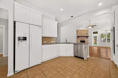 8155 Laughing Falcon Trail, Conroe, TX 77385 - Photo 21