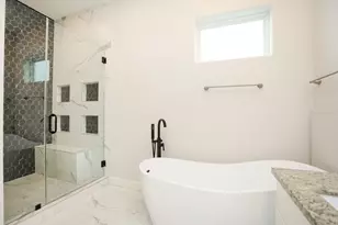 2212 Stuart St, Houston, TX 77004 - Photo 25