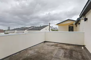 2212 Stuart St, Houston, TX 77004 - Photo 33