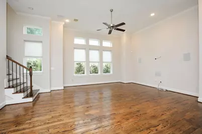 2212 Stuart Street, Houston, TX 77004 - Photo 9