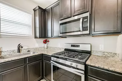 7642 Dusty Melody Lane, Conroe, TX 77304 - Photo 15