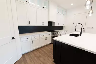 1206 Hamblen Street, Houston, TX 77009 - Photo 7