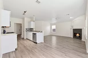 2526 Hidden Park Ln, Conroe, TX 77385 - Photo 17