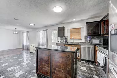 6826 River Bluff Drive, Houston, TX 77085 - Photo 21