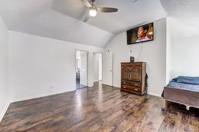 6826 River Bluff Drive, Houston, TX 77085 - Photo 25