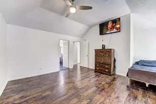 6826 River Bluff Dr, Houston, TX 77085 - Photo 25