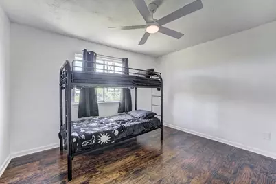 6826 River Bluff Drive, Houston, TX 77085 - Photo 35