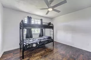 6826 River Bluff Dr, Houston, TX 77085 - Photo 35