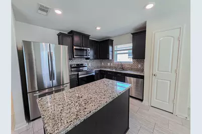 332 Lone Mountain Drive, Katy, TX 77493 - Photo 7
