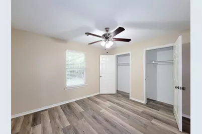 12700 Royal Green Drive, Conroe, TX 77303 - Photo 17