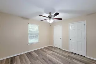 12700 Royal Green Dr, Conroe, TX 77303 - Photo 15