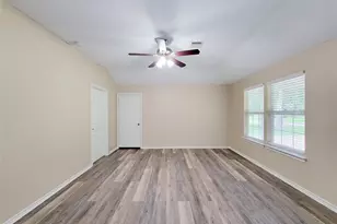 12700 Royal Green Dr, Conroe, TX 77303 - Photo 27