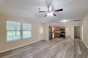 12700 Royal Green Dr, Conroe, TX 77303 - Photo 7
