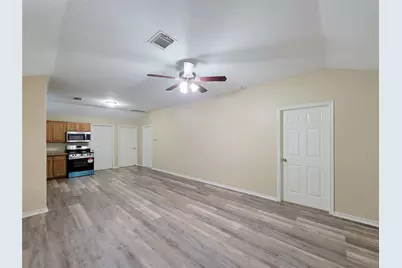12700 Royal Green Drive, Conroe, TX 77303 - Photo 9