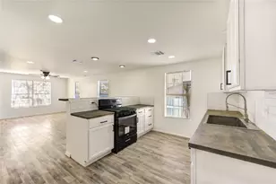 7811 St Louis St, Houston, TX 77028 - Photo 19