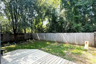 195 Blushwood Pl, The Woodlands, TX 77382 - Photo 17