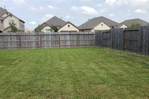 3111 Morgan Meadow Ln, Pearland, TX 77584 - Photo 23