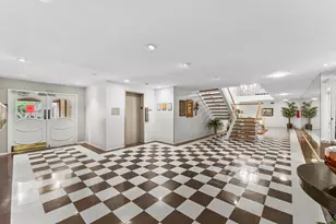 648 S Ripple Creek Dr, Houston, TX 77057 - Photo 17