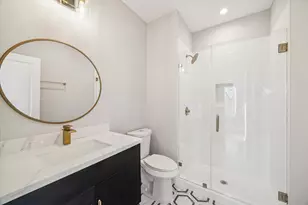 1003 E 28th St, Houston, TX 77009 - Photo 21