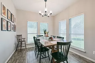 3602 Pine Stream Dr, Pearland, TX 77581 - Photo 9