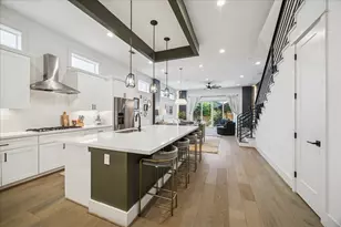 1311 Laird St, Houston, TX 77008 - Photo 7