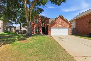 12010 Audrey Ct, Pinehurst, TX 77362 - Photo 3