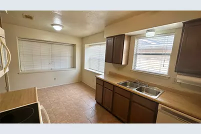 1331 Castle Glen Drive, Houston, TX 77015 - Photo 23