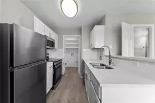 105 Green Isle Ave Ave, Dickinson, TX 77539 - Photo 5