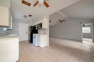 7035 Foxfield Ln, Humble, TX 77338 - Photo 11