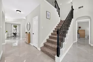 4706 Hickory Branch Ln, Sugar Land, TX 77479 - Photo 7
