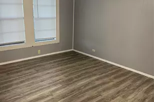 600 Hackberry St, Louise, TX 77455 - Photo 11