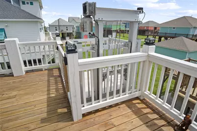 2630 Breaker Drive, Crystal Beach, TX 77650 - Photo 15