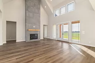 114 Country Vw Ln, Schulenburg, TX 78956 - Photo 9