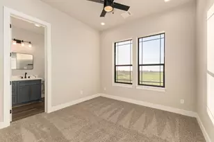 114 Country Vw Ln, Schulenburg, TX 78956 - Photo 29