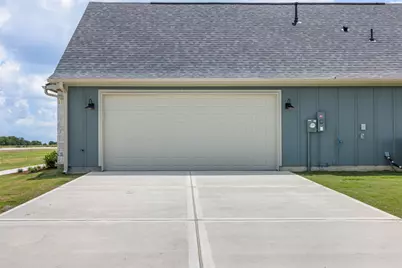 114 Country View Lane, Schulenburg, TX 78956 - Photo 33