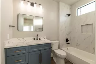 114 Country Vw Ln, Schulenburg, TX 78956 - Photo 31