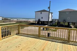 106 Coconut Rd, Surfside Beach, TX 77541 - Photo 5