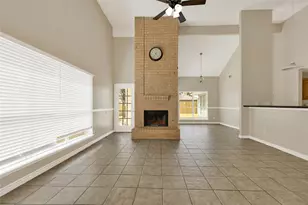 12322 Meadow Ridge Dr, Stafford, TX 77477 - Photo 29