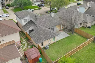 12322 Meadow Ridge Dr, Stafford, TX 77477 - Photo 33
