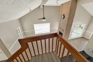 12322 Meadow Ridge Dr, Stafford, TX 77477 - Photo 21