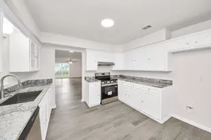 13406 Melcher Dr, Houston, TX 77045 - Photo 19