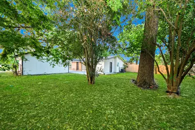 13406 Melcher Drive, Houston, TX 77045 - Photo 33